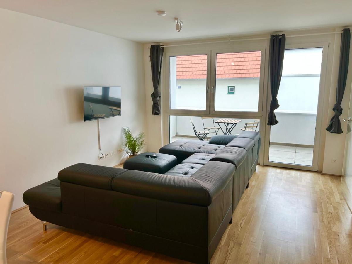 80 M2 - Terrace - Free Parking Appartement Wenen Buitenkant foto